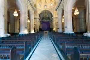 Intérieur de la cathédrale de la havane de la vierge marie à cuba